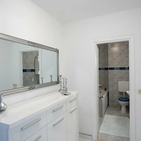 The Roof - Luxury * Omis